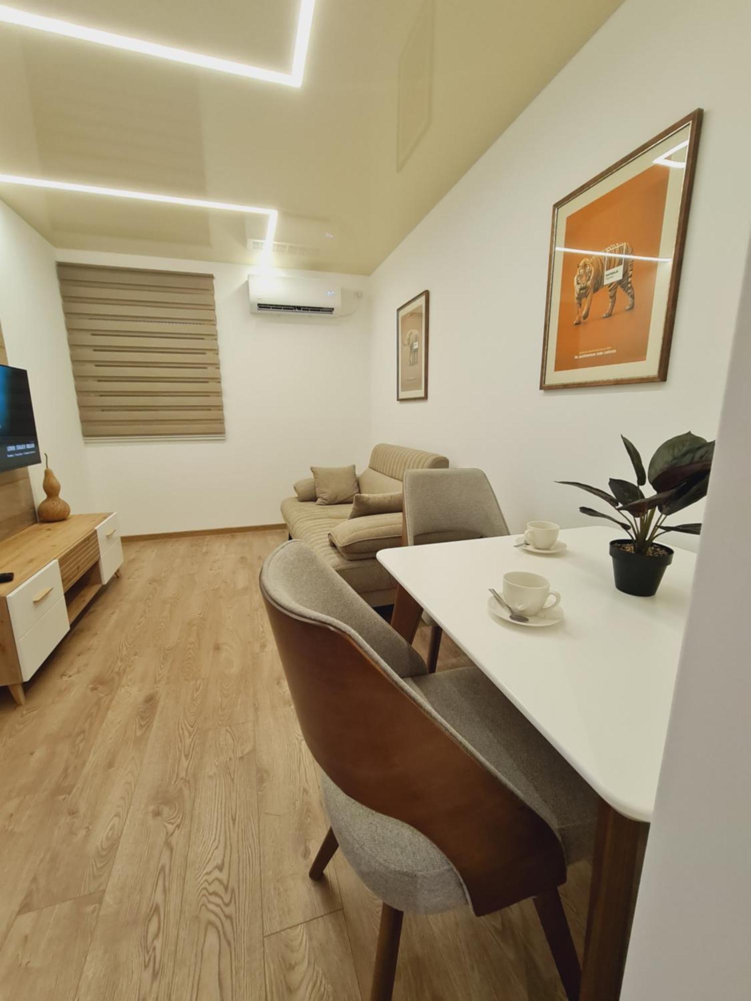 Airport Molko Apartments Surčin Exteriör bild